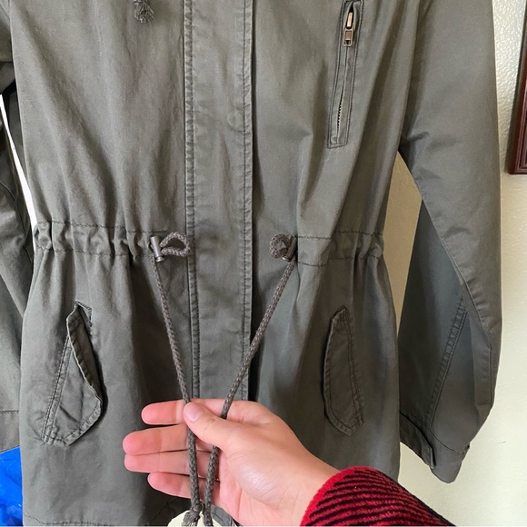 New Green Spring/Fall Jacket - Picture 2 of 7